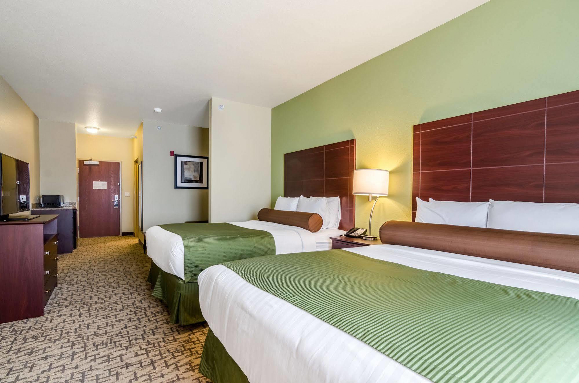 Cobblestone Hotel & Suites - Mccook Zewnętrze zdjęcie