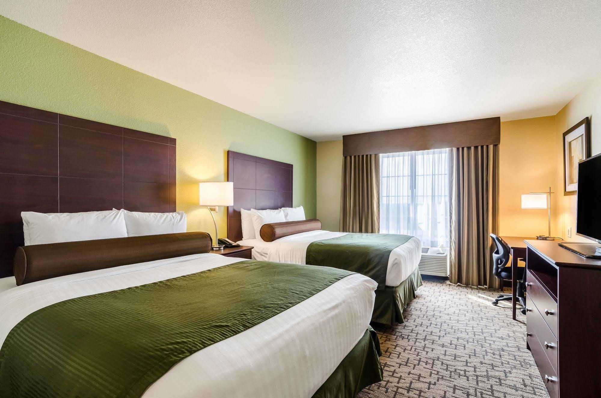 Cobblestone Hotel & Suites - Mccook Zewnętrze zdjęcie