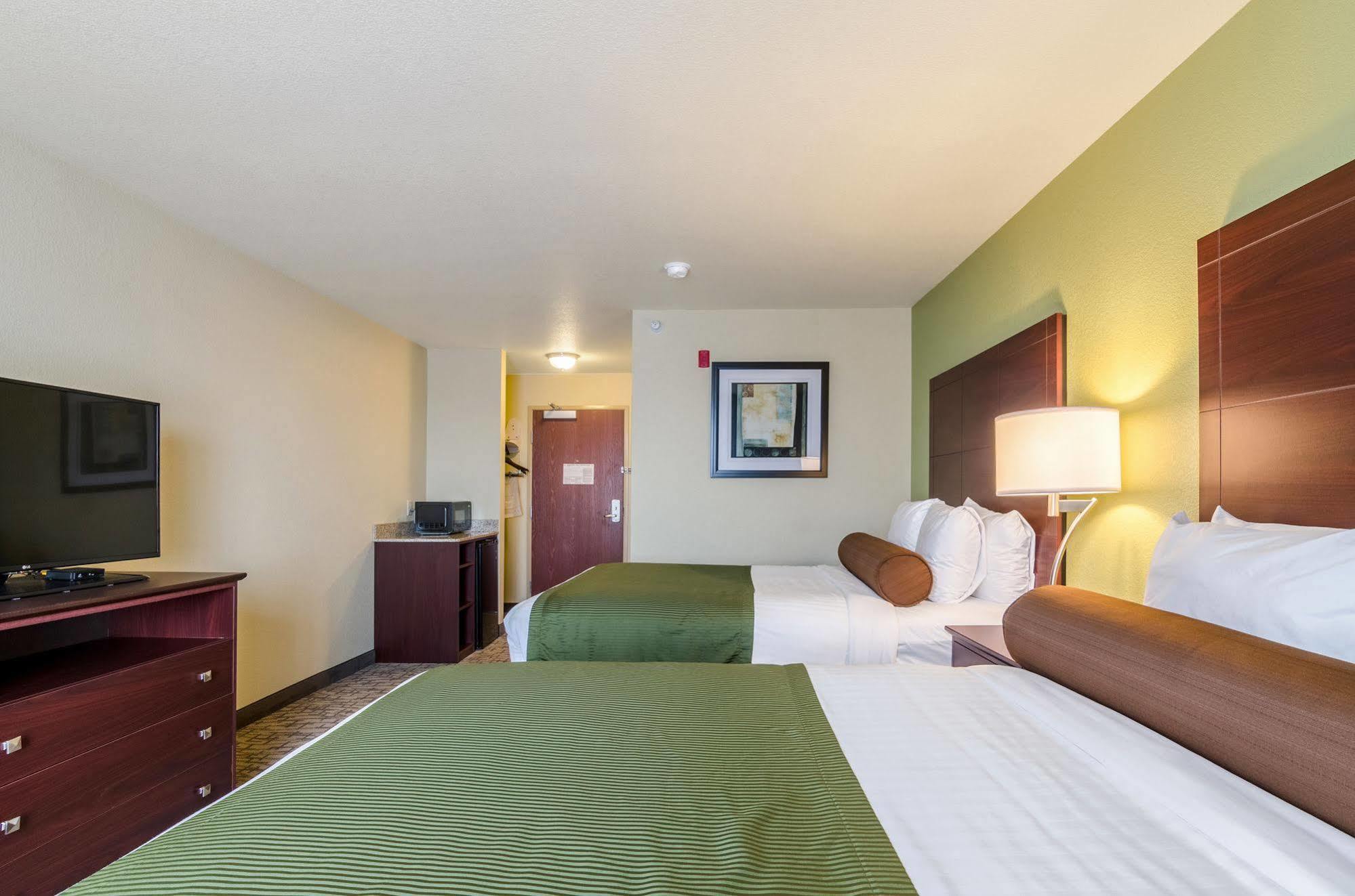 Cobblestone Hotel & Suites - Mccook Zewnętrze zdjęcie