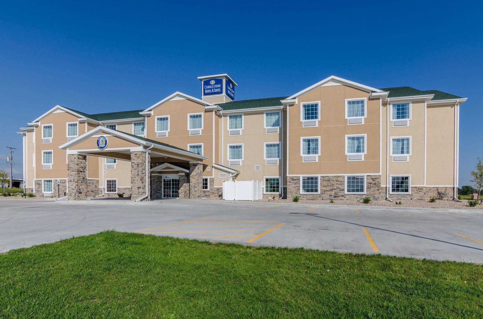 Cobblestone Hotel & Suites - Mccook Zewnętrze zdjęcie
